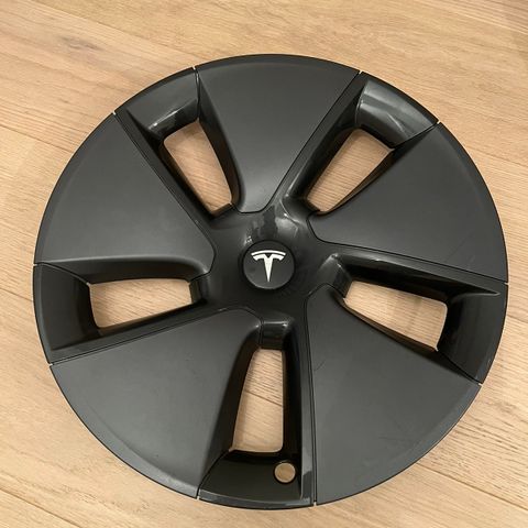 Tesla hjulkapsel