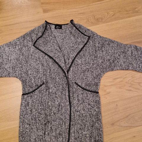 Zara knit cardigan/jakke str.s