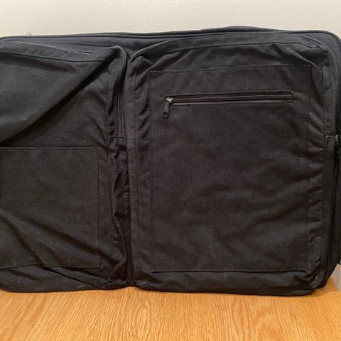 Sort koffertbag