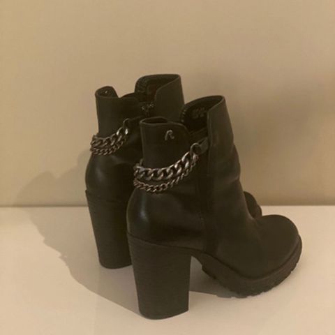 Pent brukte REPLAY boots str 39