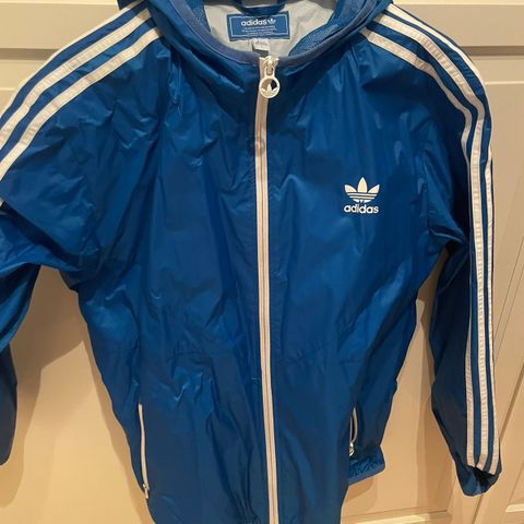 Adidas treningsjakke