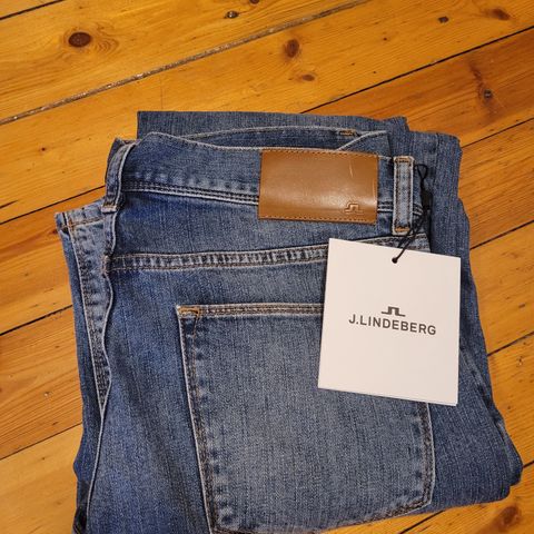 Helt ny J.Lindeberg jeans 33x34