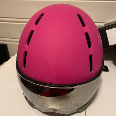 rosa slalom hjelm