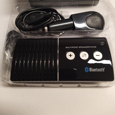 Helt ny bluetooth handsfree til bil fra Talk uten battei med alt utstyr