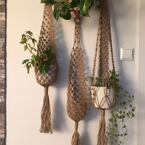 Makrame / macrame  Plantehenger  håndlaget