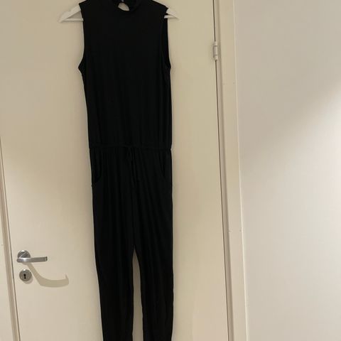 jumpsuit strl S