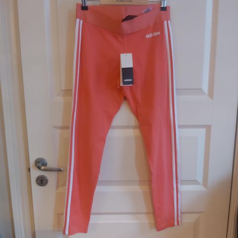 ADIDAS. Rosa / Fersken frg. 92% bomull tights/ leggings / bukse.