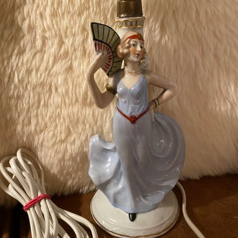 Nydelig eldre art deco lampe (m/reparasjon)