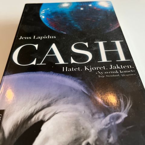 Cash av Jens Lapidus