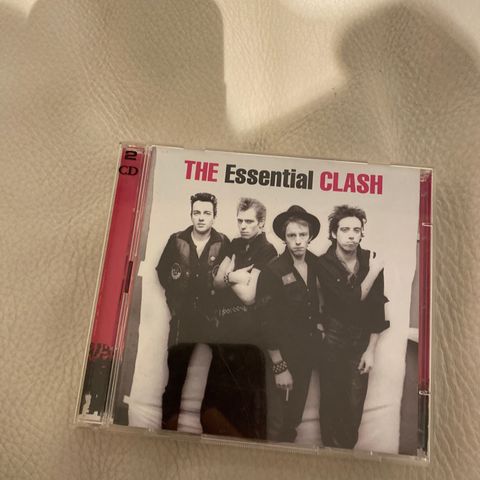 The Clash - The Essential Clash