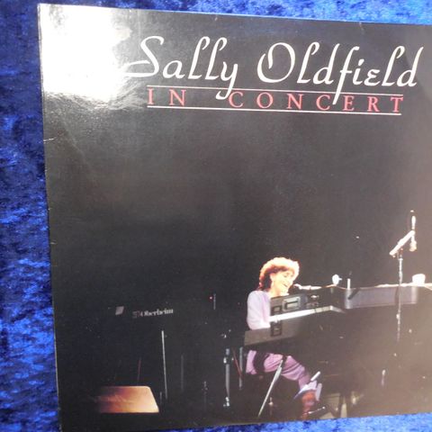 SALLY OLDFIELD - FINT KONSERTALBUM - MIKE OLDFIELDS SØSTER - JOHNNYROCK