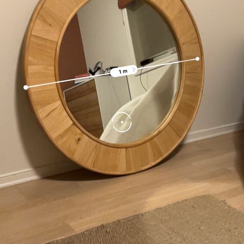 Vakkert rundt speil fra Bohus, 1 mt diameter