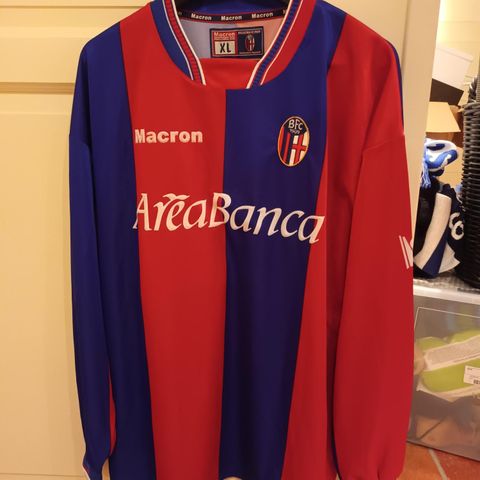 Kampbrukt/matchworn Bologna drakt