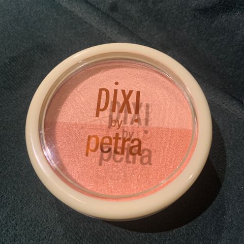 Pixi by petra blush