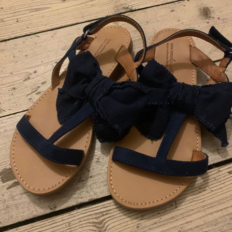 Sandaler fra Zara girls str. 28