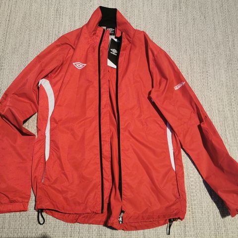 Ny UMBRO Core Training Jacket Rød M