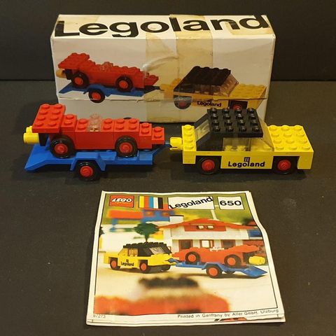 Lego sett nr 650 service bil og racer bil på henger