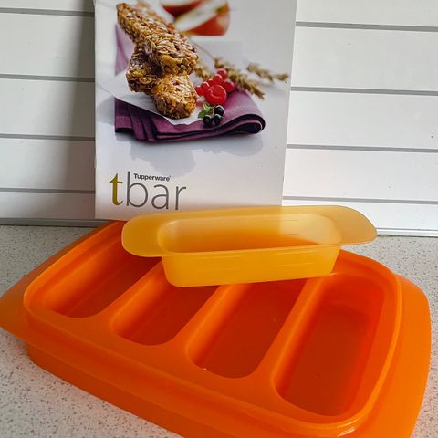 Tupperware T bar sett.