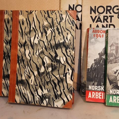 Kompani Linge 1 og 2  Arbeidstjenesten 1941- 42 Norge Vårt land ( hefte )