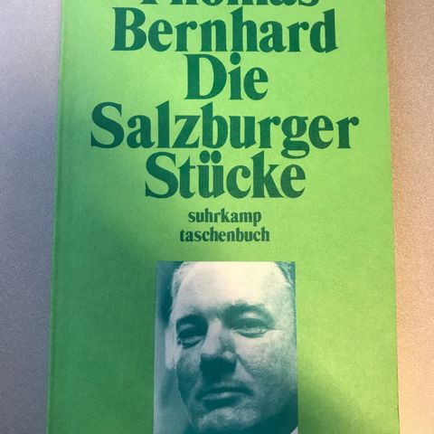 Die Salzburger Stücke av Thomas Bernhard