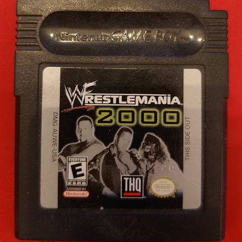 Wrestlemania 2000 til Nintendo gameboy.