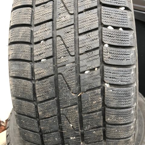 dekk 225/55R16