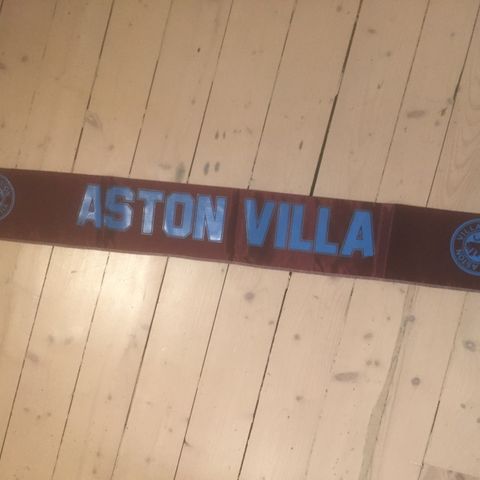 Aston Villa - vintage silkeskjerf fra 70-tallet