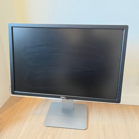 Dell 24" skjerm