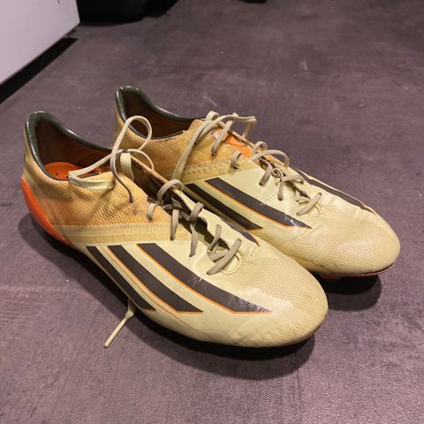 Adidas F50 Adizero str 42