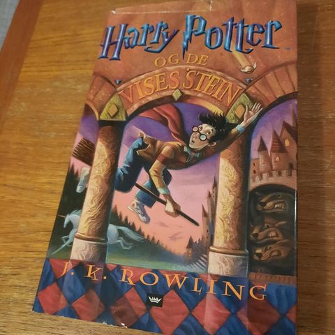 Harry Potter og de vises stein - J.K. Rowling - 2002