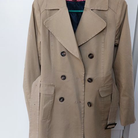 Trench coat - Beige farge - Str. M