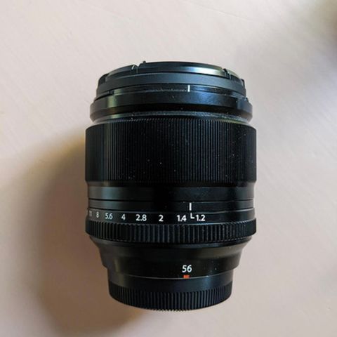 Fujinon XF 56mm f1.2 R/ Fujifilm Fujinon XF 16mm 1.4 WR