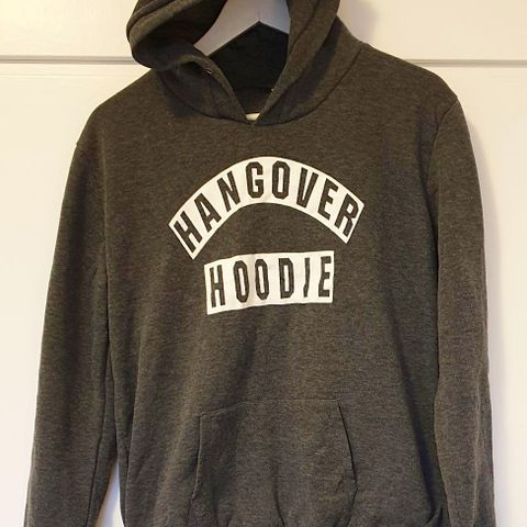 "Hangover hoodie", Weekday bukse, jeans, lærleggings, etc.