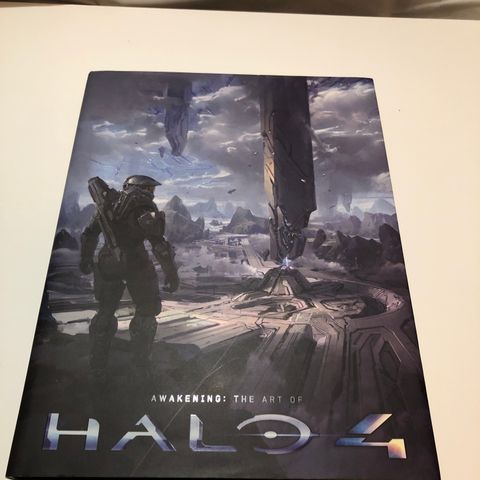 Awakening The Art of Halo 4 Hardcover