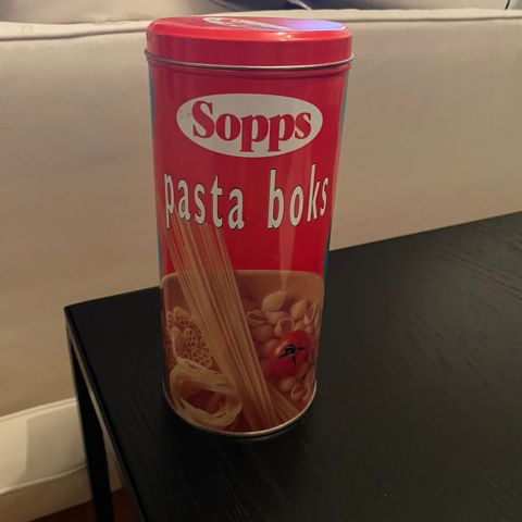 Gammel Sopps pasta oppbevaringsboks i metal