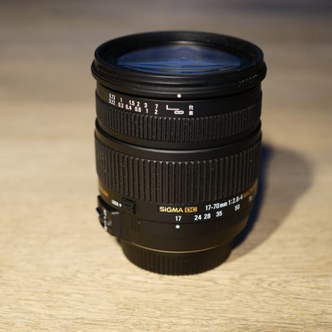 Sigma/Nikon 17-70mm objektiv til salgs