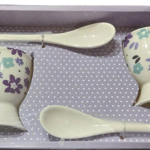 Set of 2 eggs cup & spoon.