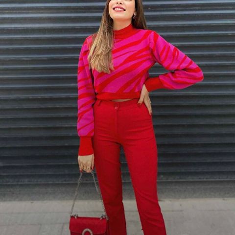 For Gave - Søt rød og rosa bølge genser -XS