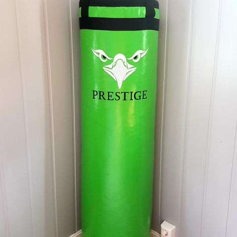 Profesjonell boksesekk grønn 120x35cm – 32kg Prestige – maskin fylt