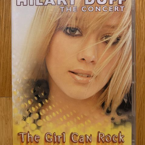 Hilary Duff - The Concert: The Girl Can Rock