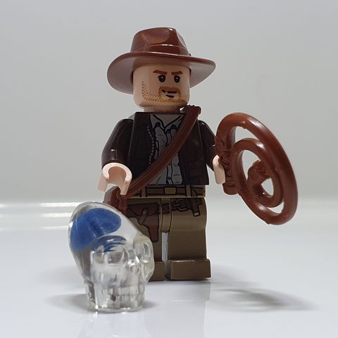 LEGO Indiana Jones (iaj001) med pisk og crystal skull