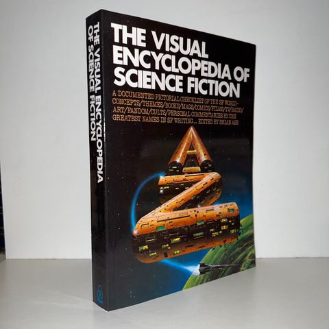 The Visual Encyclopedia of Science Fiction - Brian Ash. 1977