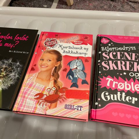 Bokpakke: 3 stk Girl-it bøker for jenter i alderen 9-14 år
