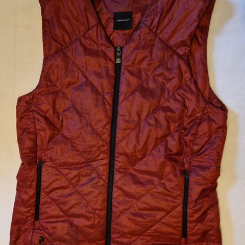 Peak Performance bobble dun vest