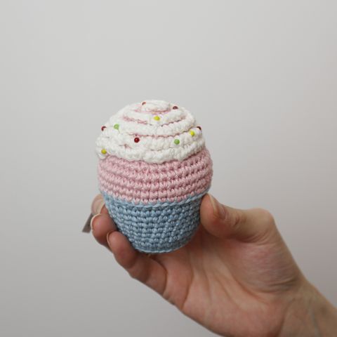 Cupcake, hyggelig hekle toy for barn, vaskbar,  Amigurumi, håndlaget