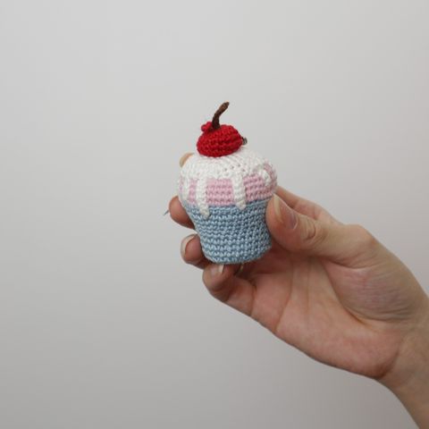 Cupcake, hyggelig hekle toy for barn, vaskbar , Amigurumi, håndlaget