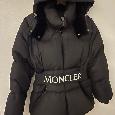 moncler