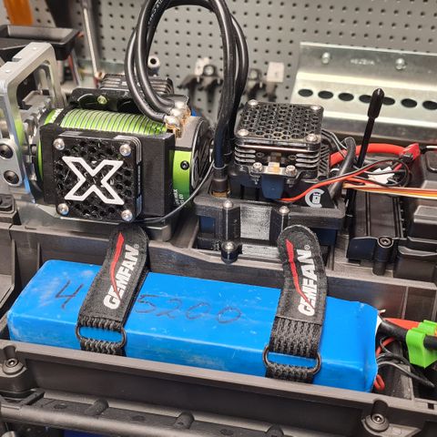 Traxxas X-Maxx Batteri Plate for stropper