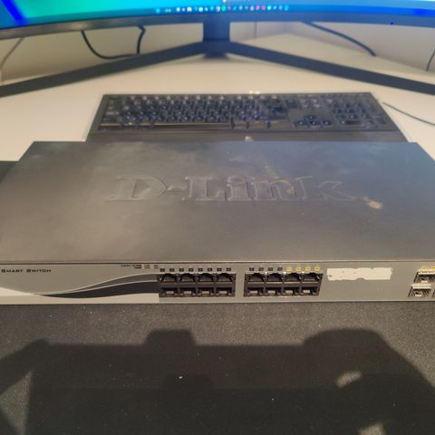 D-Link  Web Smart DGS-1210-16