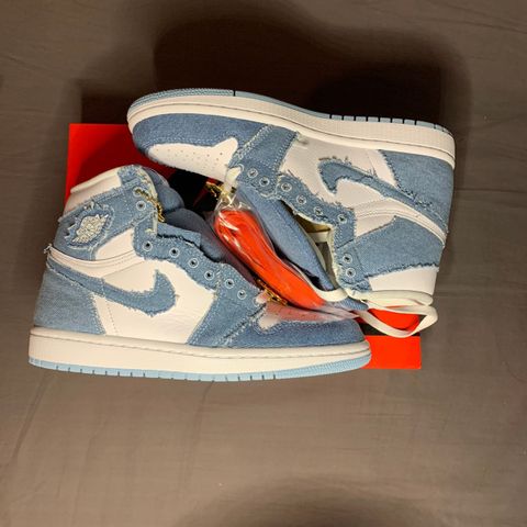 Nike Air Jordan 1 High Retro Størrelse 38,5